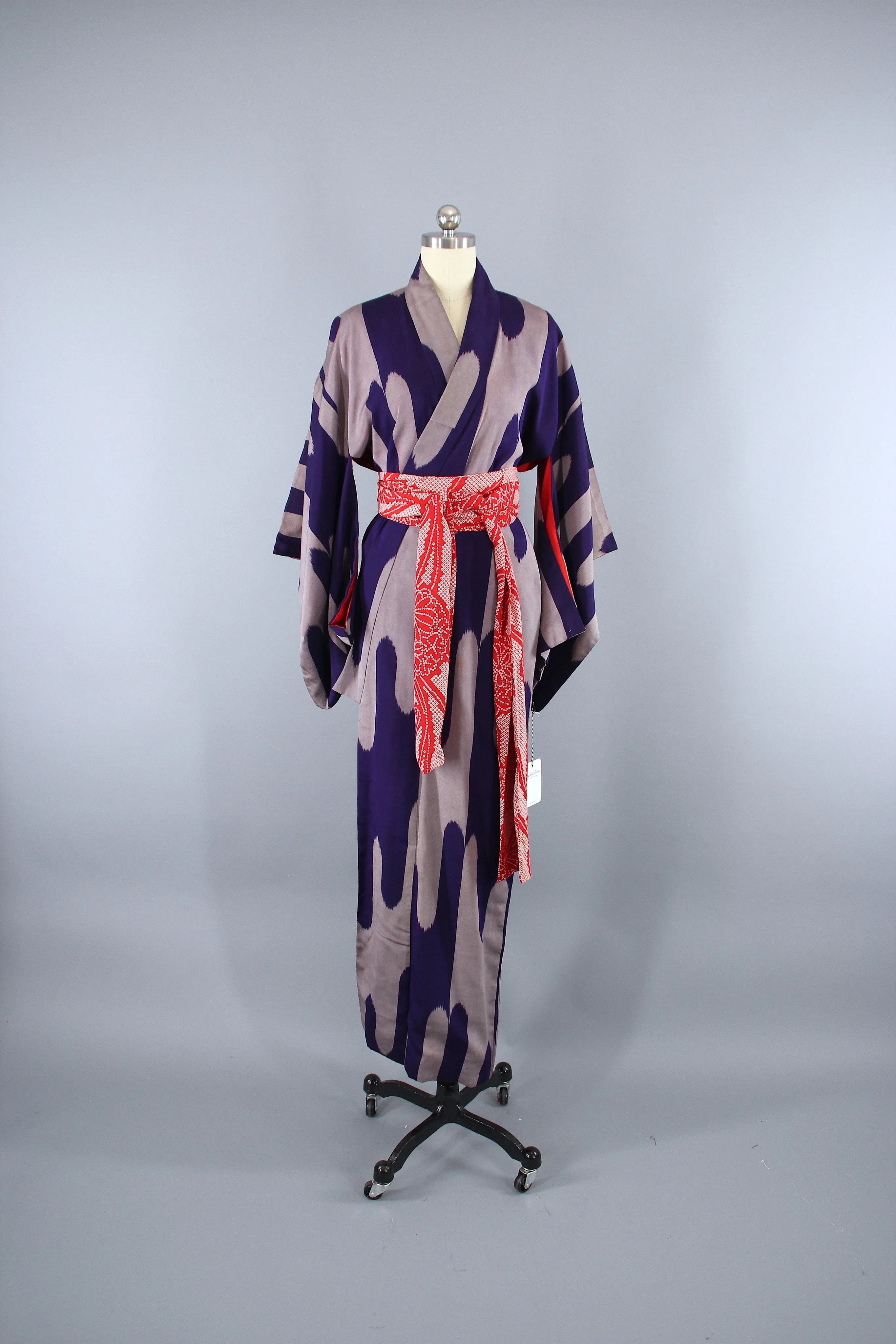 1930s Vintage Silk Kimono Robe / Meisen Ikat Purple & Grey