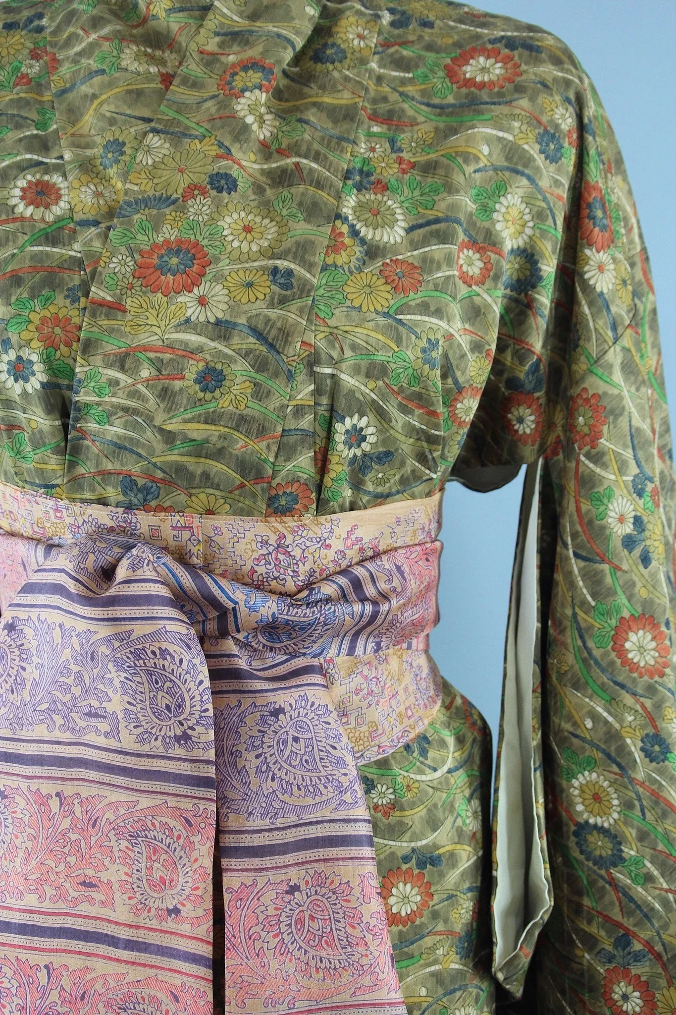1950s Vintage Kimono Robe with Green & Brown Floral Print
