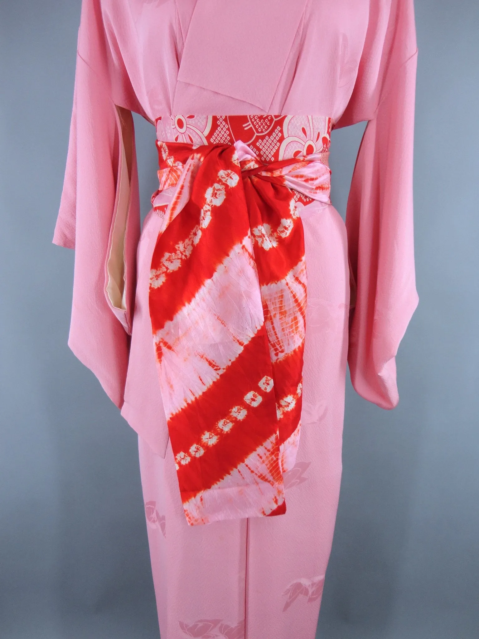 1950s Vintage Silk Kimono Robe / Cotton Candy Pink