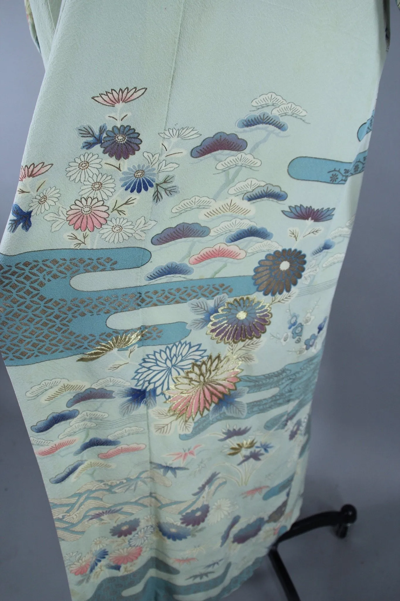 1950s Vintage Silk Kimono Robe /  Pale Blue Traditional Floral