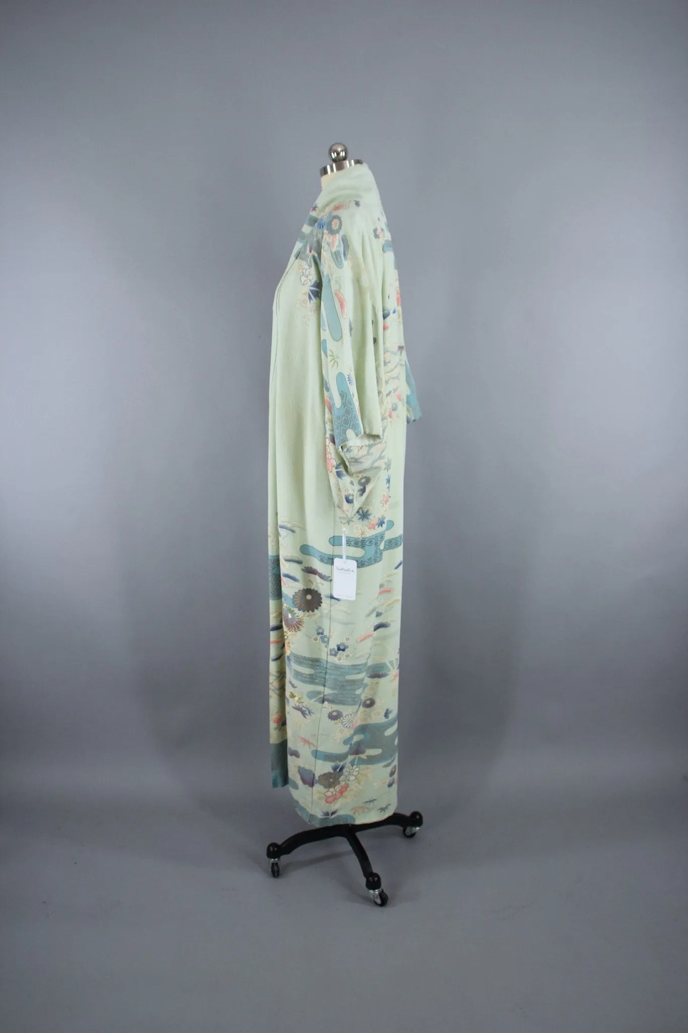 1950s Vintage Silk Kimono Robe /  Pale Blue Traditional Floral