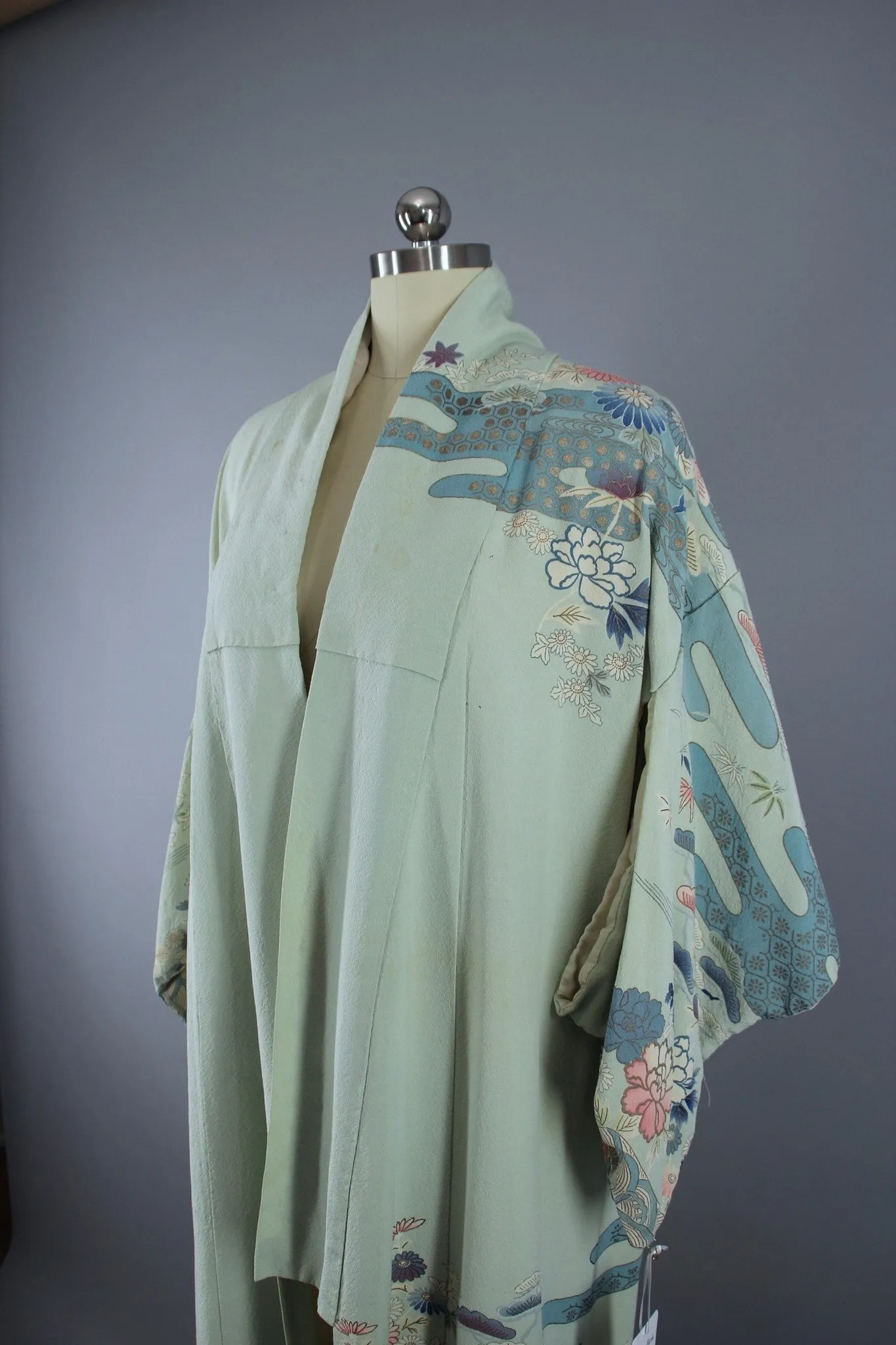 1950s Vintage Silk Kimono Robe /  Pale Blue Traditional Floral