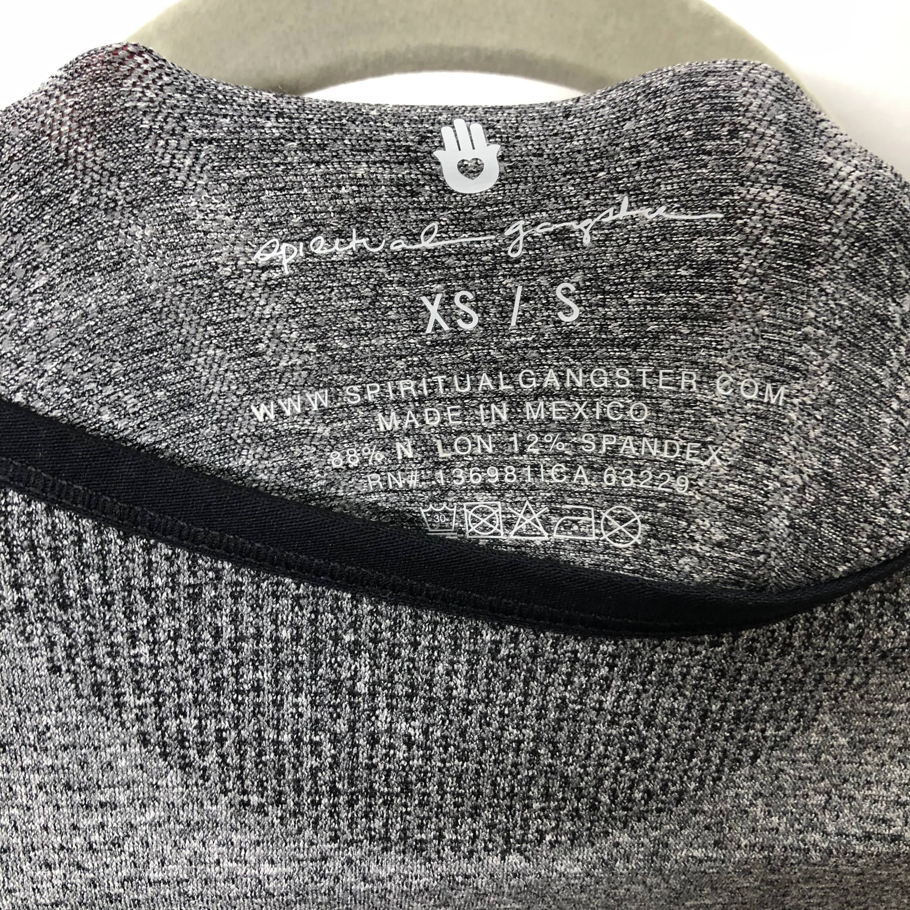 Athletic Top Long Sleeve Crewneck By Spiritual Gangster  Size: Xs