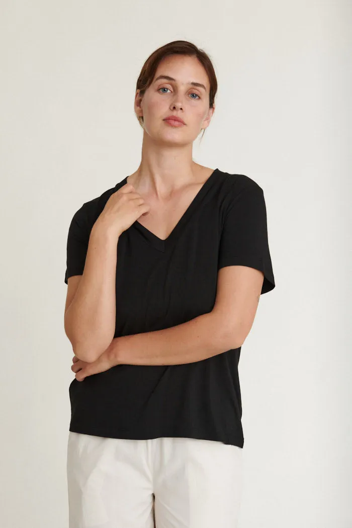 Joline V-neck - Black