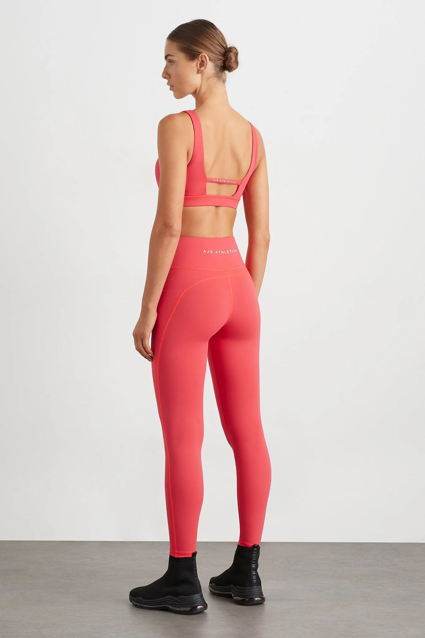 Signature 7/8 Legging 203