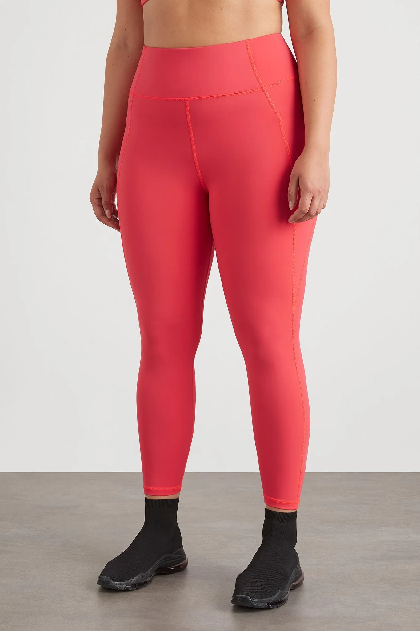 Signature 7/8 Legging 203
