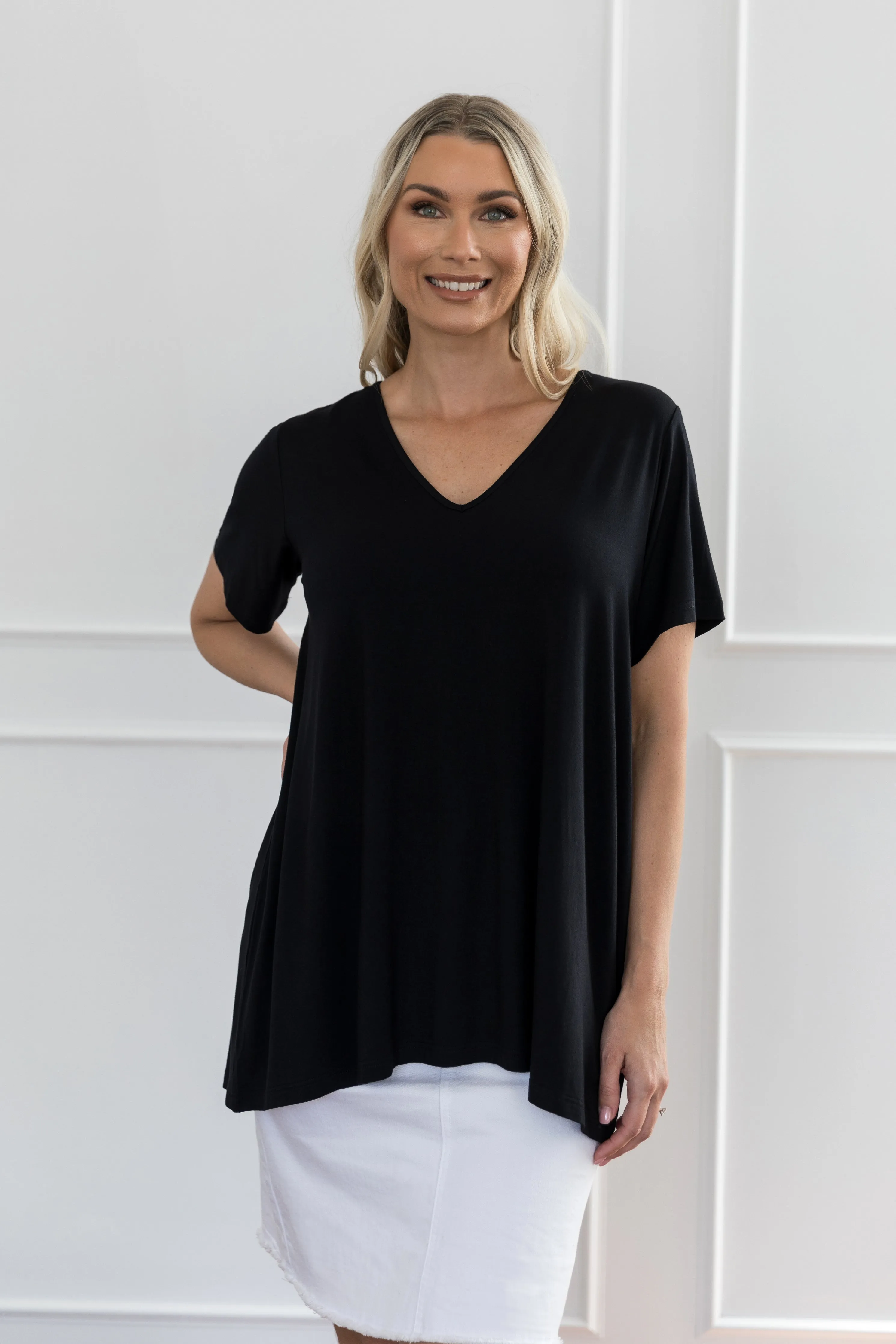 T-Shirt Top in Black